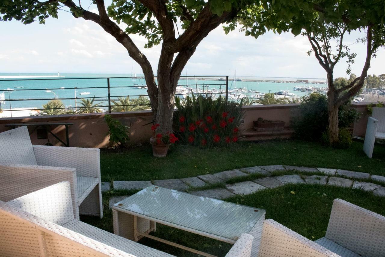 La Dolce Vista - B&B Di Charme Manfredonia Exterior photo